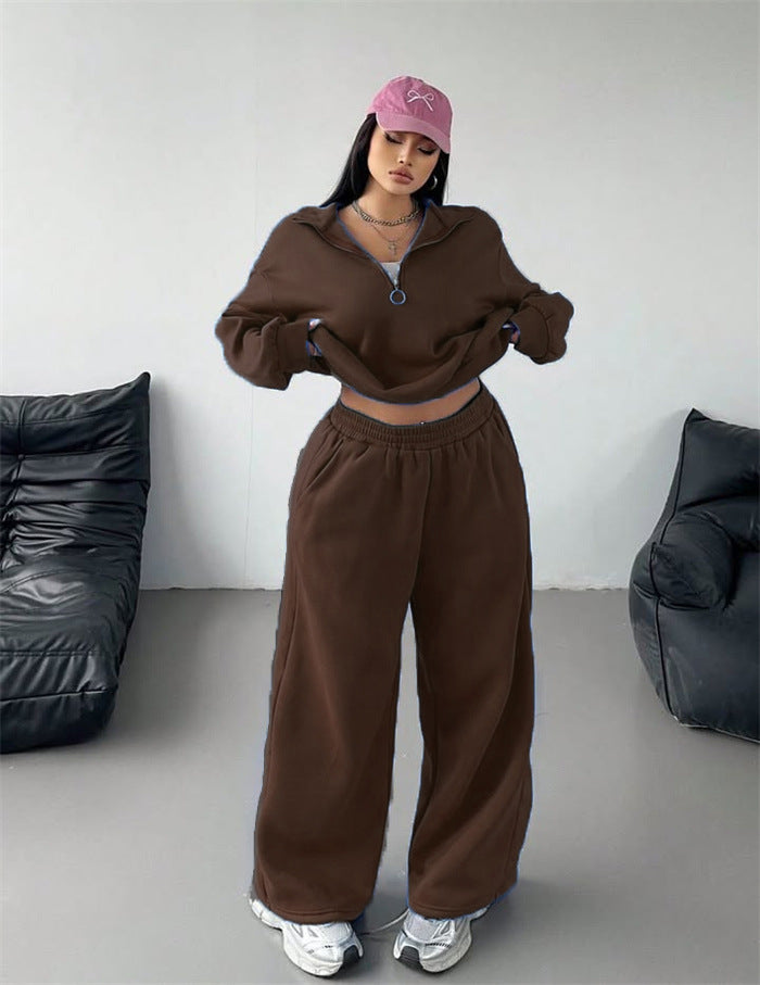 Kvinnenes sporty fleece loungewear sett med høy krage og løs passform Skjora