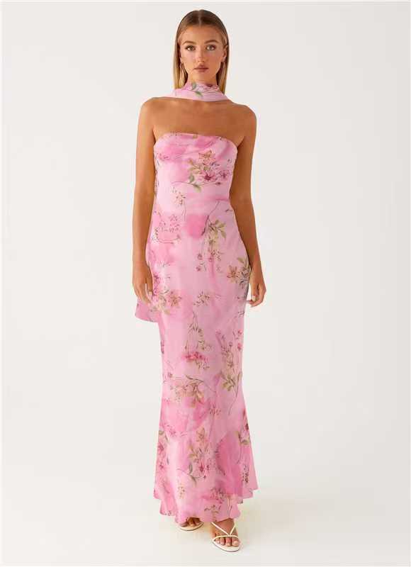 Damer Elegant Maxi Kjole med Blomster Chiffon Design og Halterneck Kutt