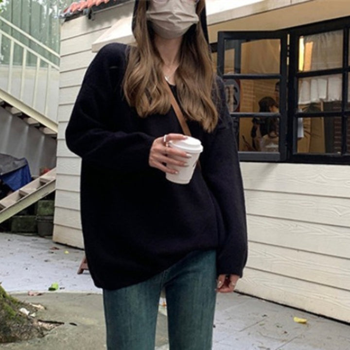 Kvinnelig oversized hettegenser med en avslappet snitt og praktiske lommer Skjora