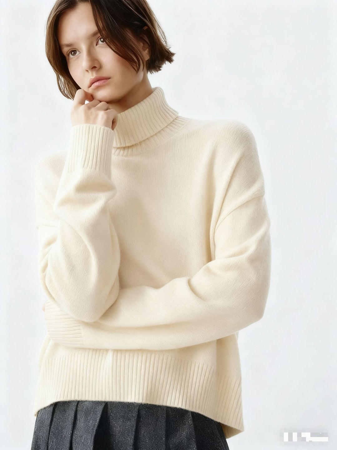 Damer Cozy Turtleneck Genser med Oversized Snitt og Fin Ribbestruktur Skjora
