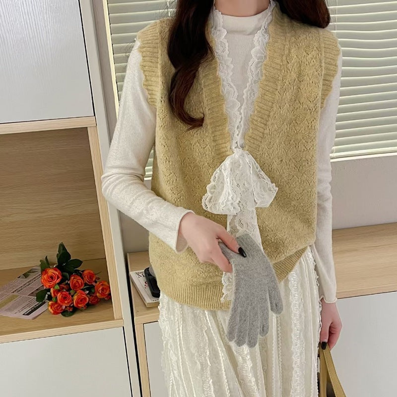Damer Elegant Strikket Vest med Volangdetaljer Skjora