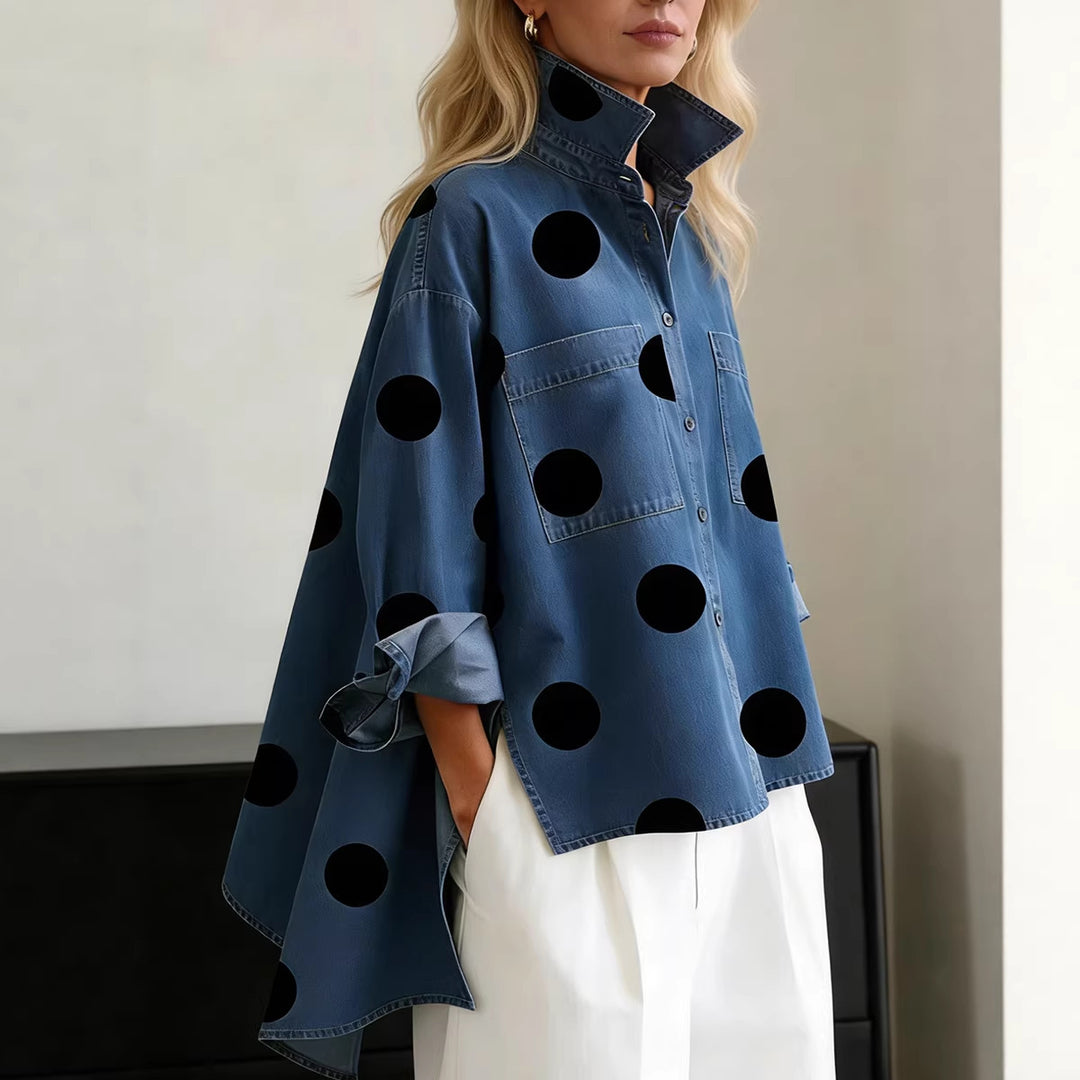 Damer Mode Skjortebluse med ekstravagante prikker og praktiske lommer Skjora
