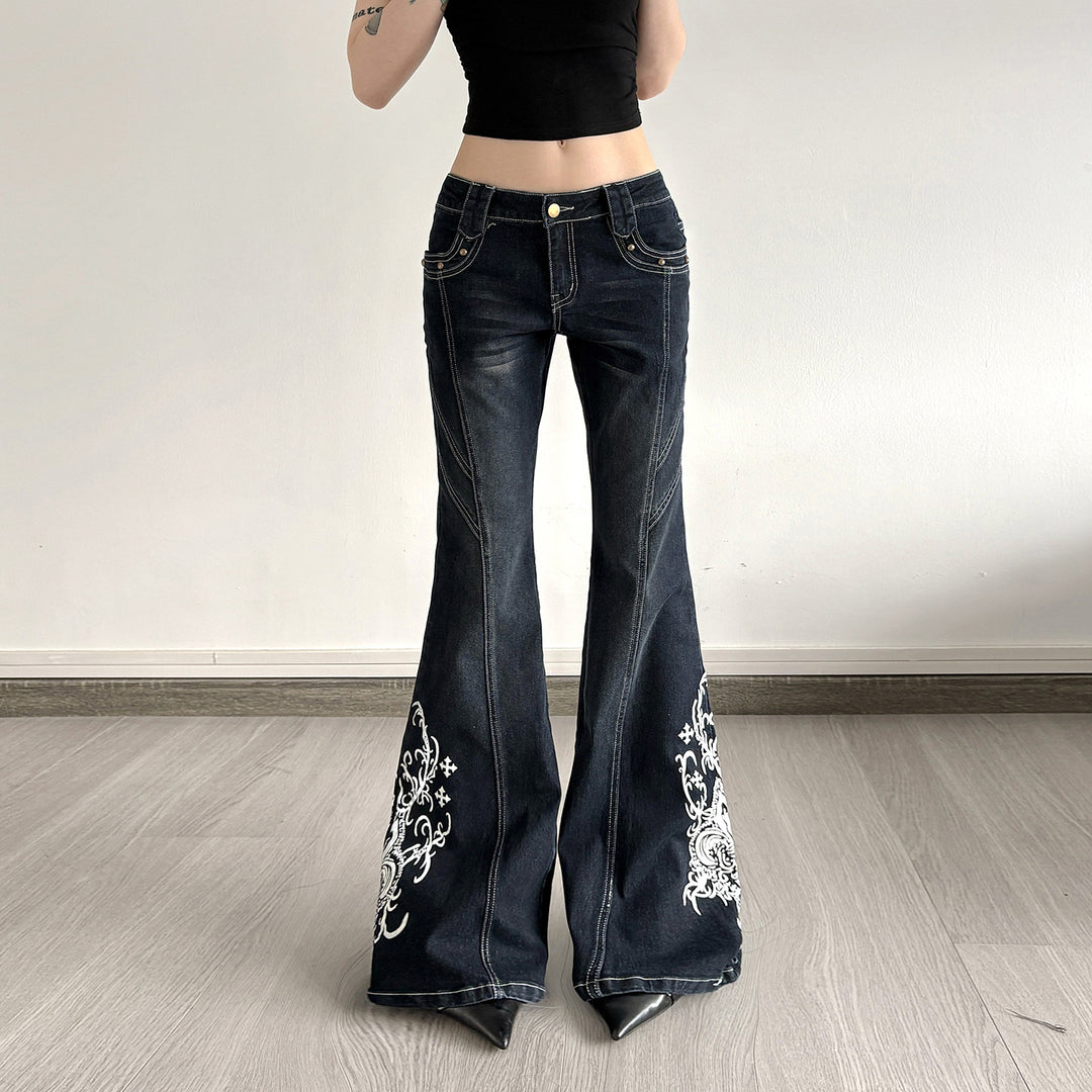 Damejeans med utsvingte ben og elegant broderi Skjora