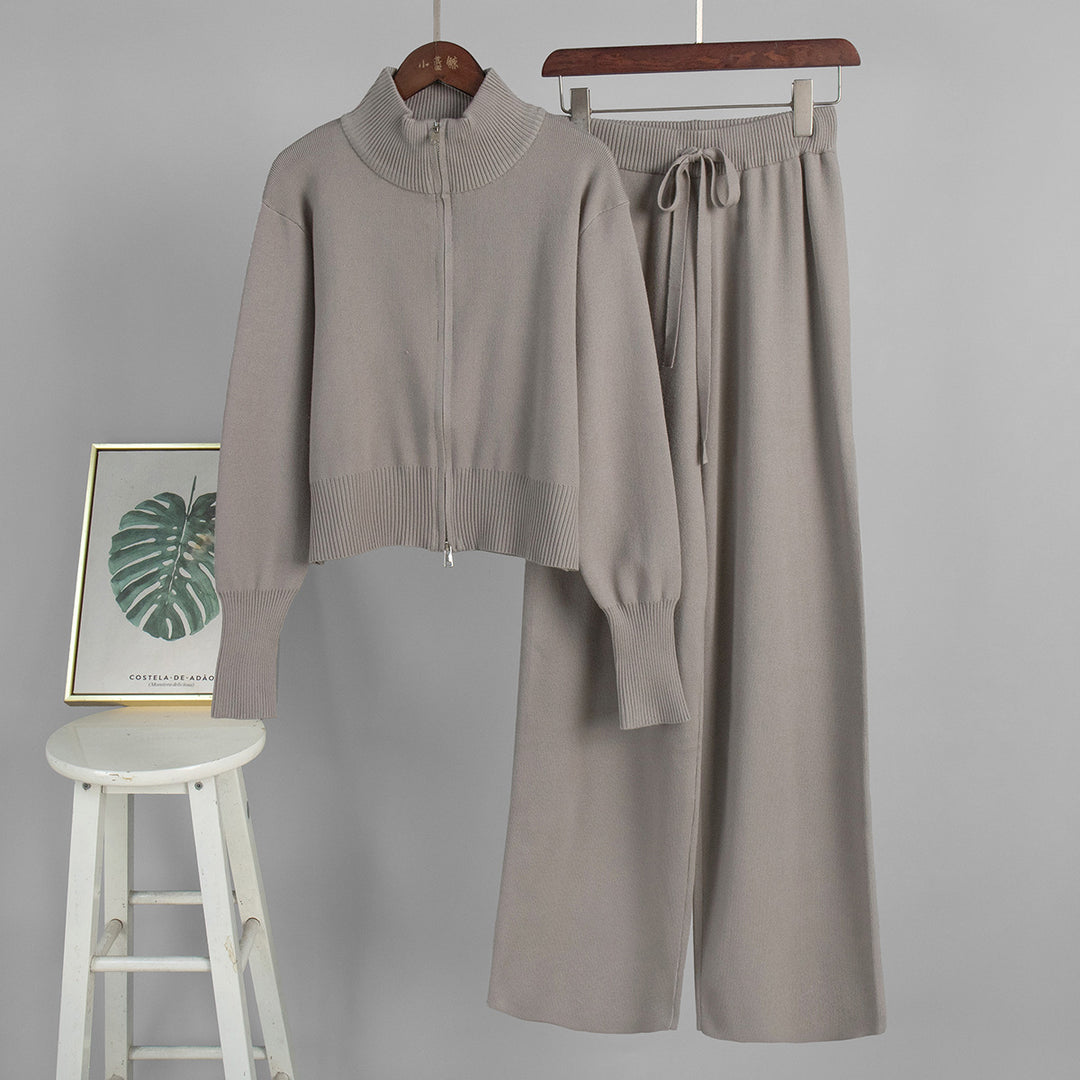 Dames mote strikket ensemble med glidelås krage og løs passform Skjora
