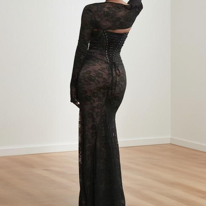 Dame Elegant Spetskjole med figurnær silhuett og luksuriøst langermet design Skjora