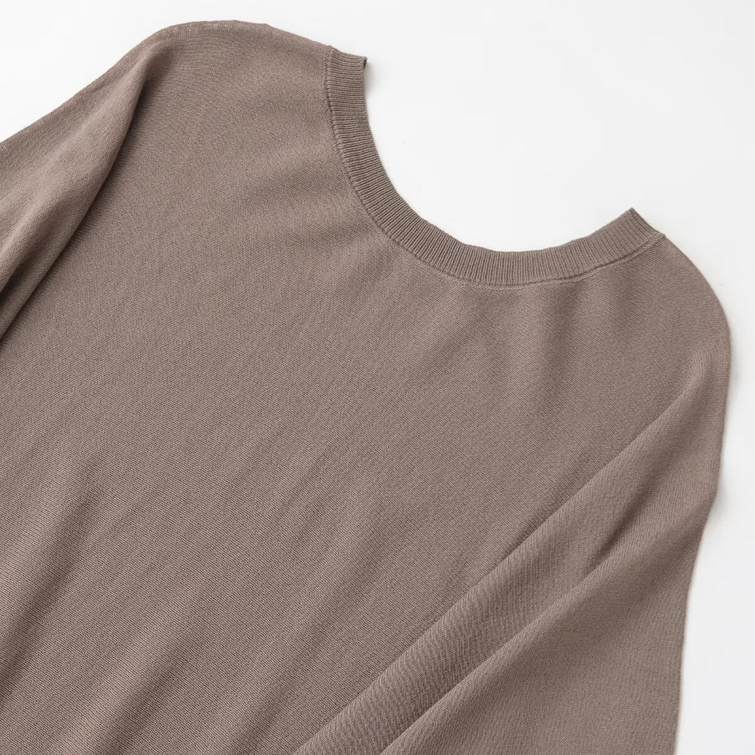 Women's airy dress with a wide cut and elegant puff sleeves Skjora