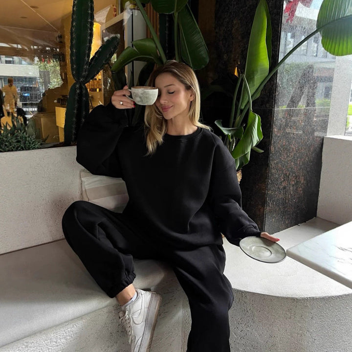 Kvinners oversized genser og joggebukse sett Skjora