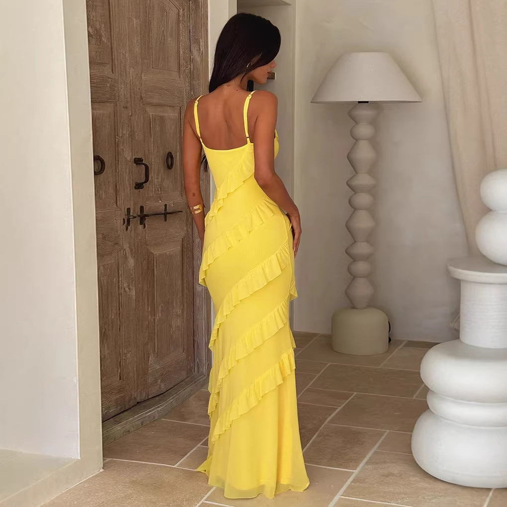 Dame maxi kjole med elegant volangdesign og justerbare stropper Skjora