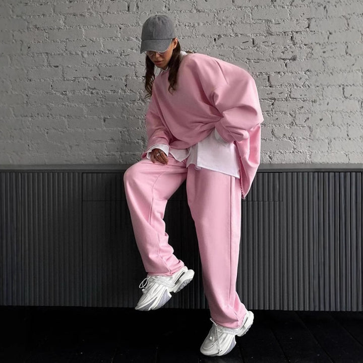 Kvinnenes uformelle oversized sweatshirt-sett med frynsete kanter Skjora