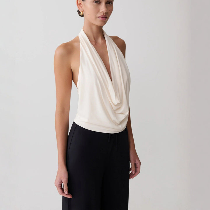 Dame Elegant Halterneck-top med flytende stoff og dyp utringning Skjora
