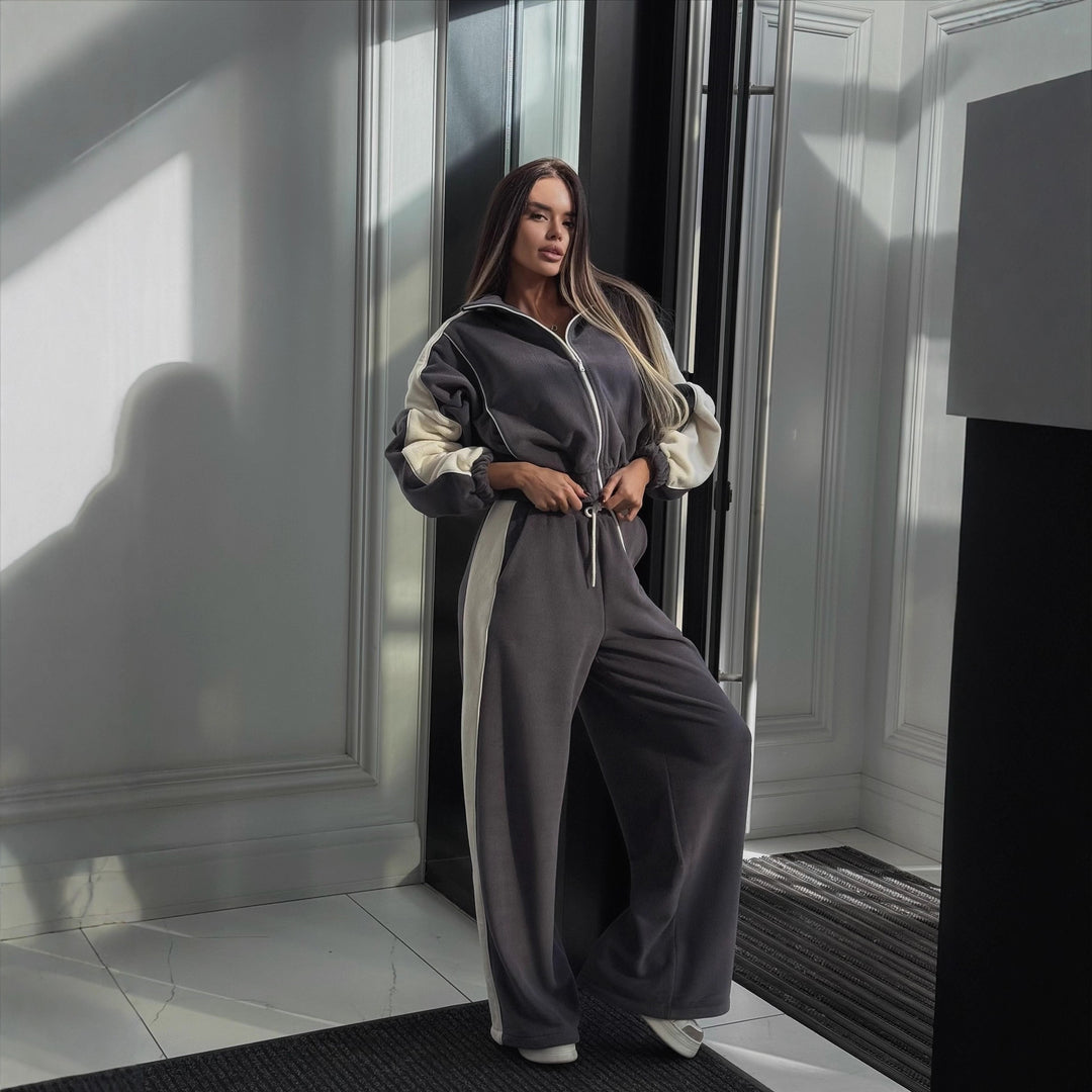 Kvinne Oversized Treningsdrakt med Grafisk Trykk og Bred Bukse Skjora
