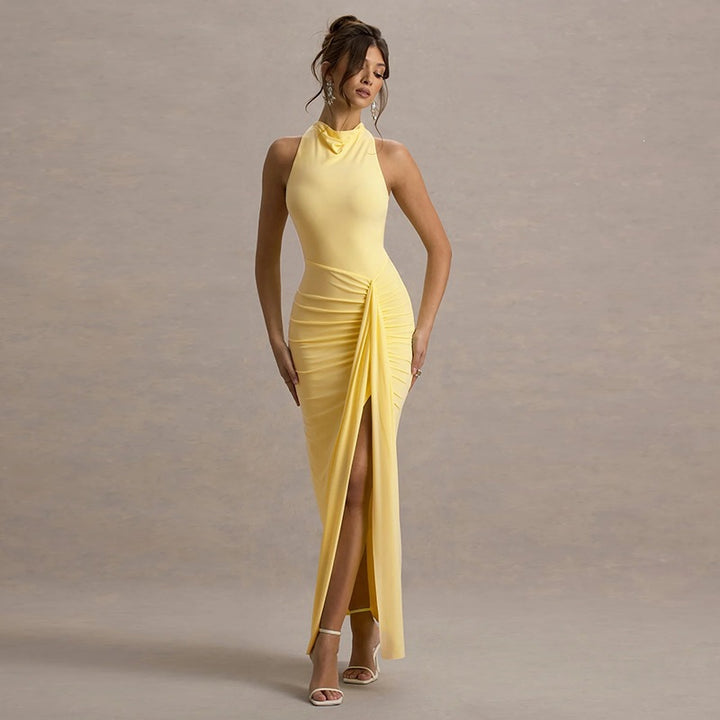 Dame Elegant Maxikjole med høyt lukket design og raffinerte draperinger Skjora