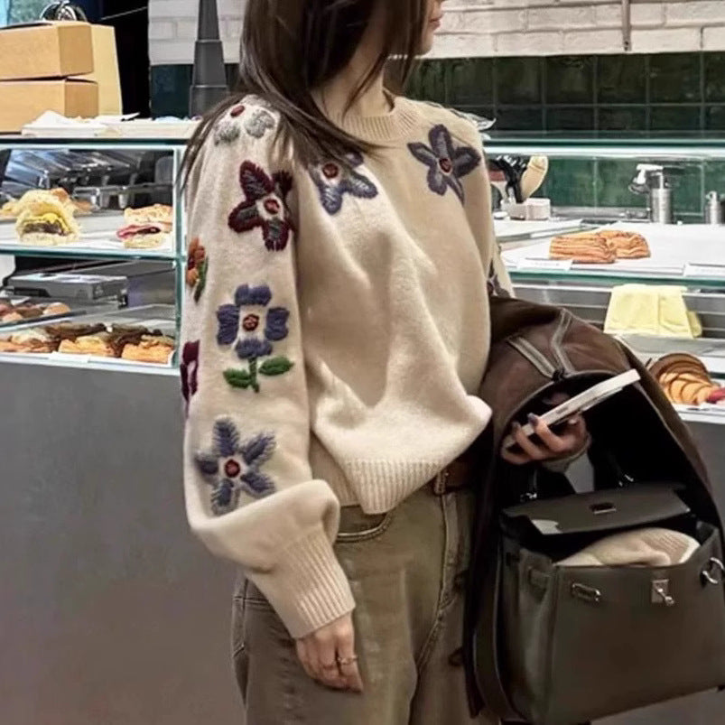 Damers motesweater med blomsterbroderi design Skjora
