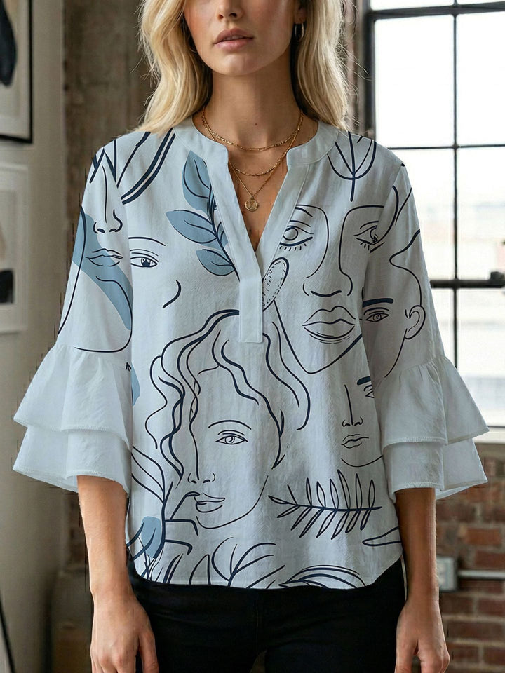 Damebluse med vakker blomstermønster Skjora