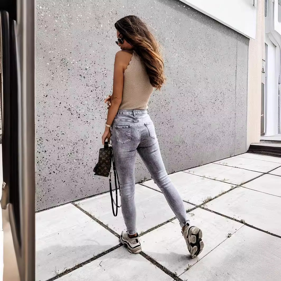 Dame Skinny Jeans med Høye Lommer og Trendy Slitte Detaljer Skjora