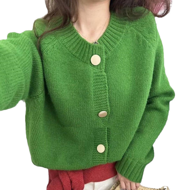 Kvinnes cardigan med dekorative knappedetaljer og moderne snitt Skjora