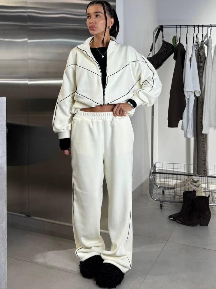 Kvinnes elegant fritid loungewear sett med lange ermer og glidelås Skjora