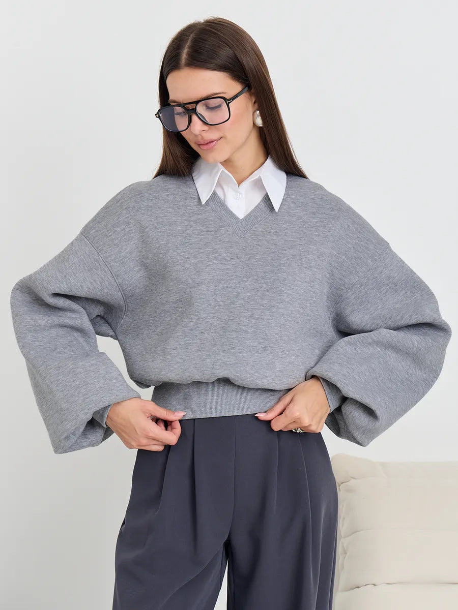 Damer's Fasjonable Oversized Genser med V-Hals og Brede Ermer Skjora