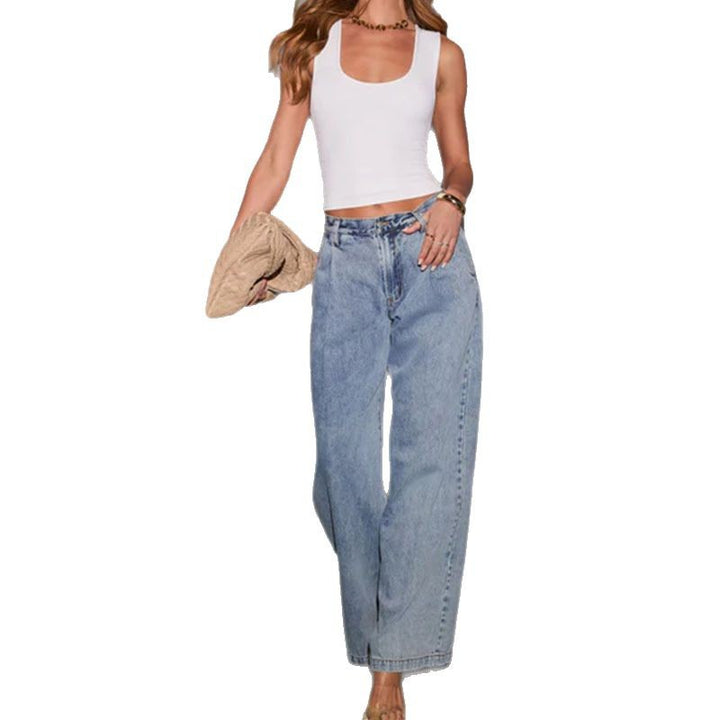 Kvinne denim jeans i løs passform i en uformell stil med høy midje