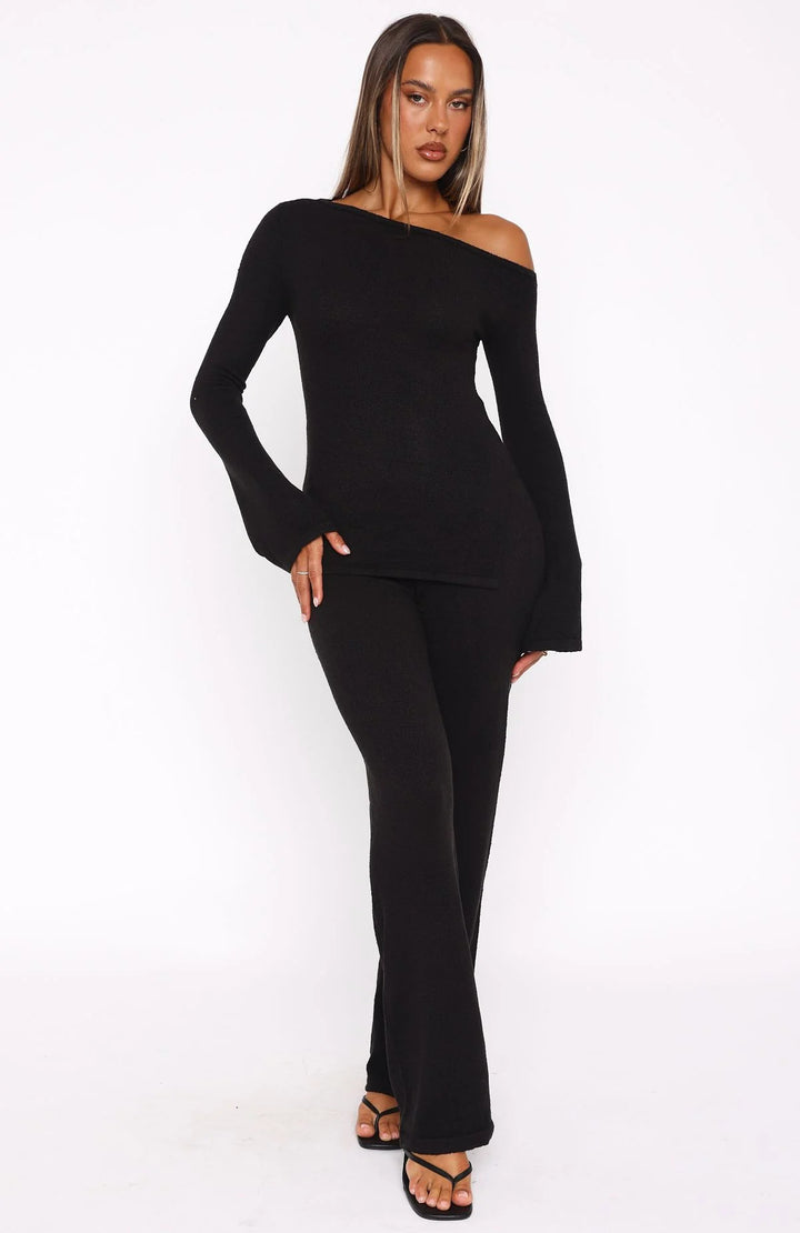Kvinne Elegant Lounge Set med Asymmetrisk Topp og Bred Ben Skjora