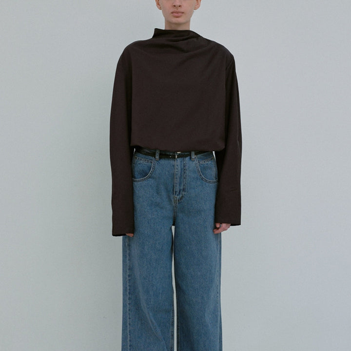 Damer Elegante topp med asymmetrisk krage og lange ermer Skjora