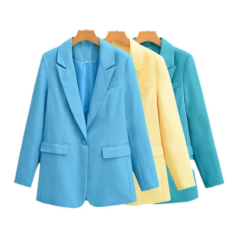Dame blazer jakke i moderne snitt med praktiske lommer Skjora