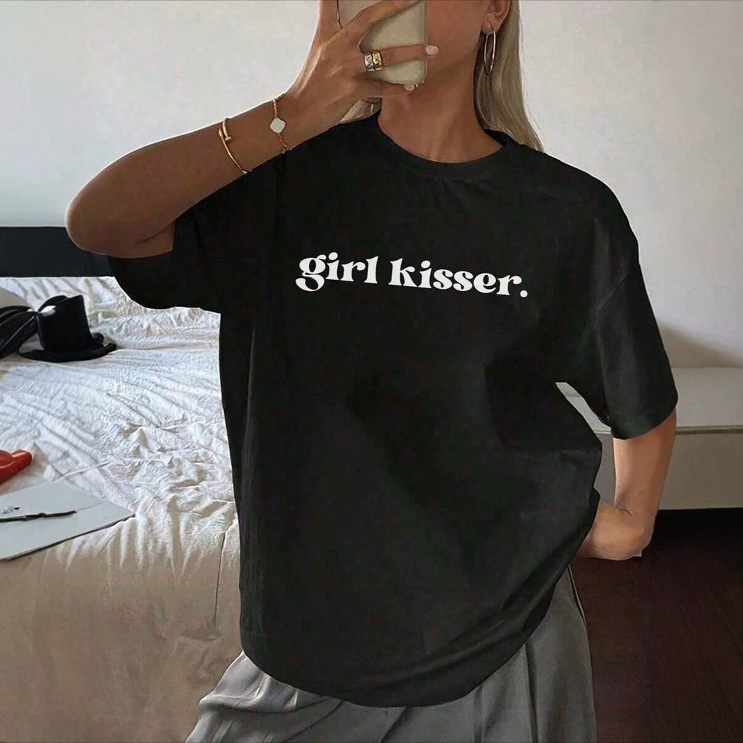 Damer Oversized T-skjorte med kreativ tekst Skjora
