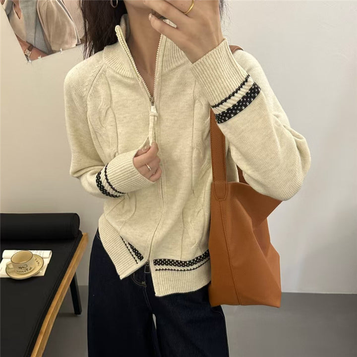 Kvinne cardigan med elegant glidelås og teksturert kabelmønster Skjora