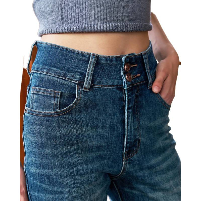 Dame Løst skjært jeans med høy liv og klassisk denim-look Skjora