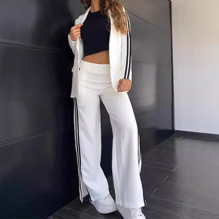 Kvinnelig sporty blazer sett med vidde bukser Skjora