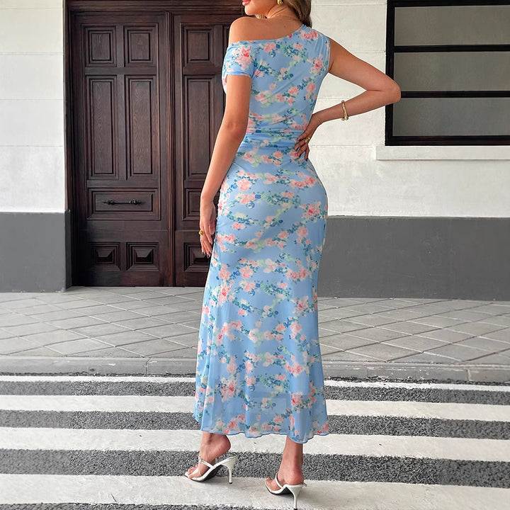 Dame Maxikjole med asymmetrisk snitt og blomsterdesign Skjora