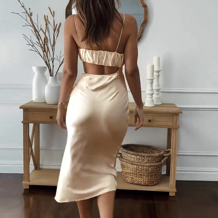 Damer Elegant Cut-Out Kjole med smale Spaghetti-stropper og drapert Overdel Skjora