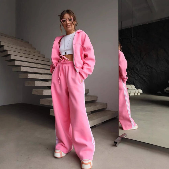 Kvinnenes casual fritids joggedrakt med cropped sweatshirtjakke og vide bukser Skjora