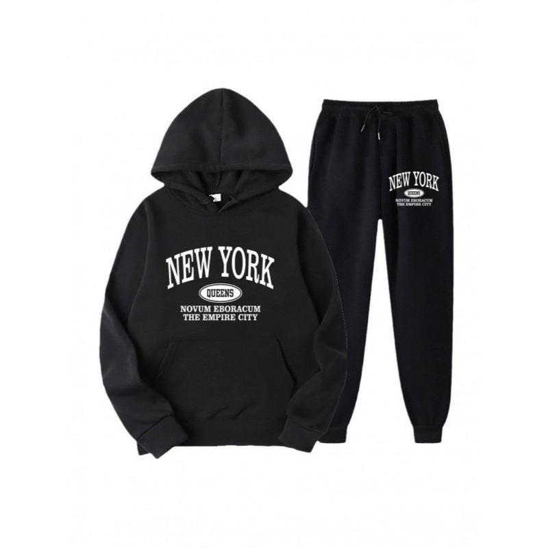 Women's hoodie set with versatile lettering and comfortable pockets Skjora
