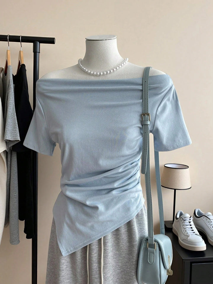 Damer Off-Shoulder T-skjorte med rynkework Skjora