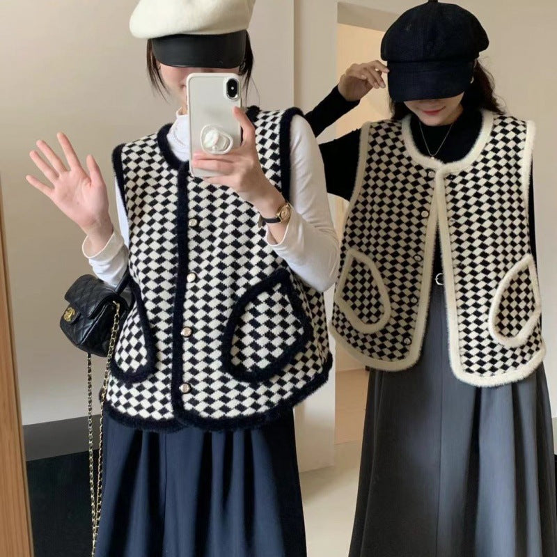 Damer trendy strikket vest med grafisk mønster Skjora
