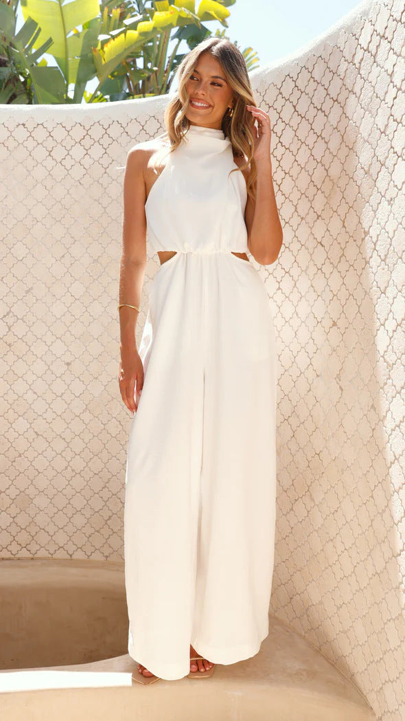 Kvinne jumpsuit med utskjæringer på siden og behagelig bredt ben design