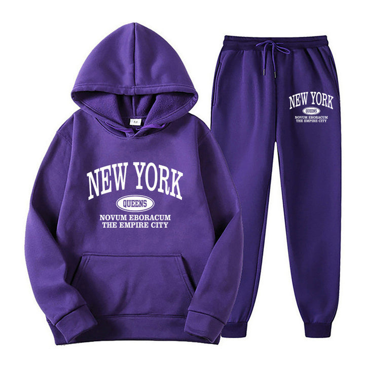Women's hoodie set with versatile lettering and comfortable pockets Skjora