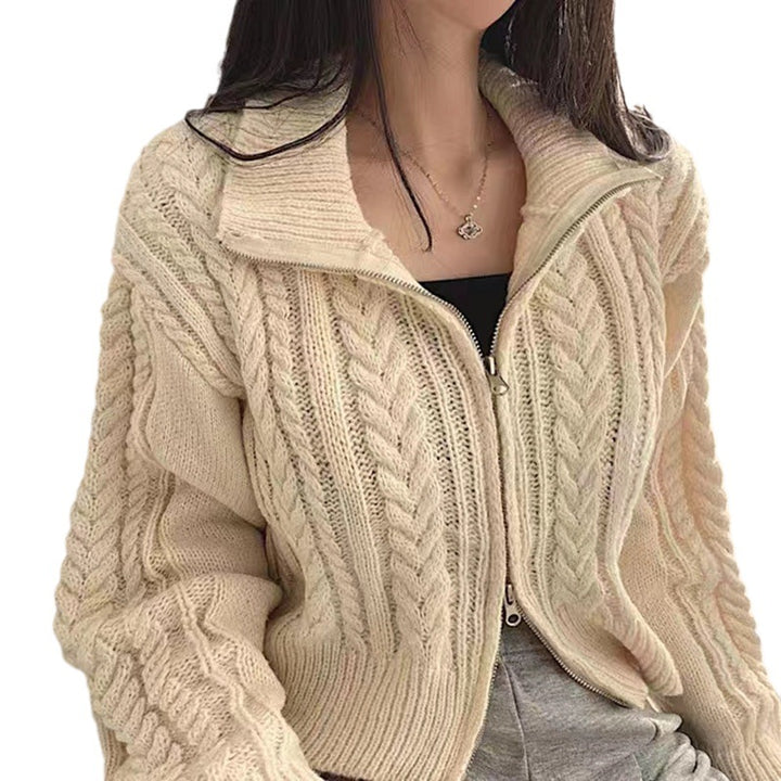 Kvinne cardigan med kort klipp og dekorativ glidelås Skjora