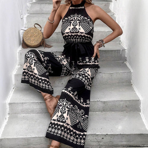 Dame jumpsuit med elegant halterdesign og stilige mønsterdetaljer Skjora