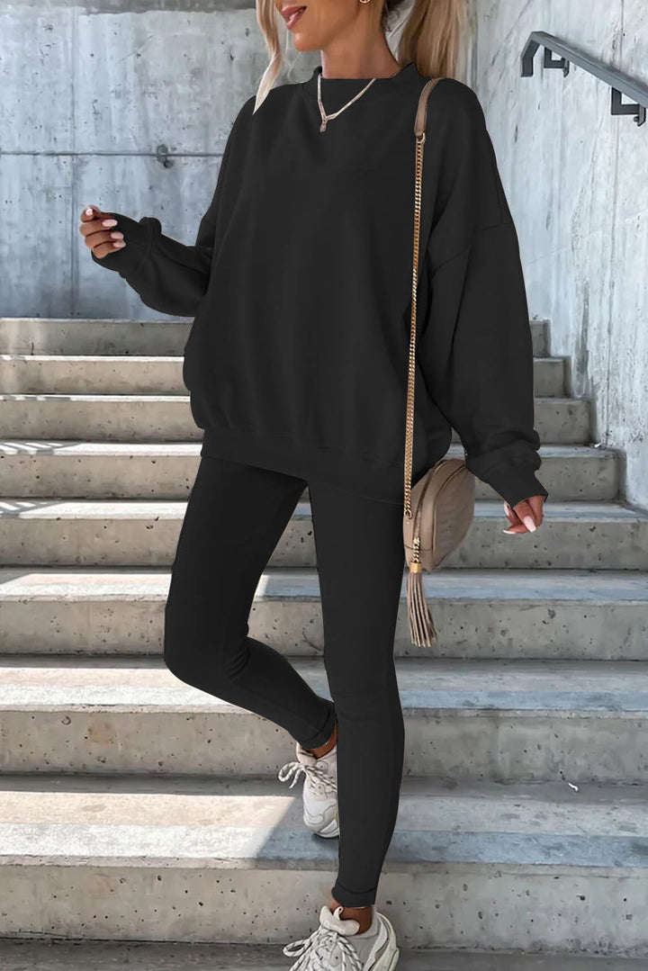 Damesporty fritidssett med casual oversized genser og tettsittende tights Skjora