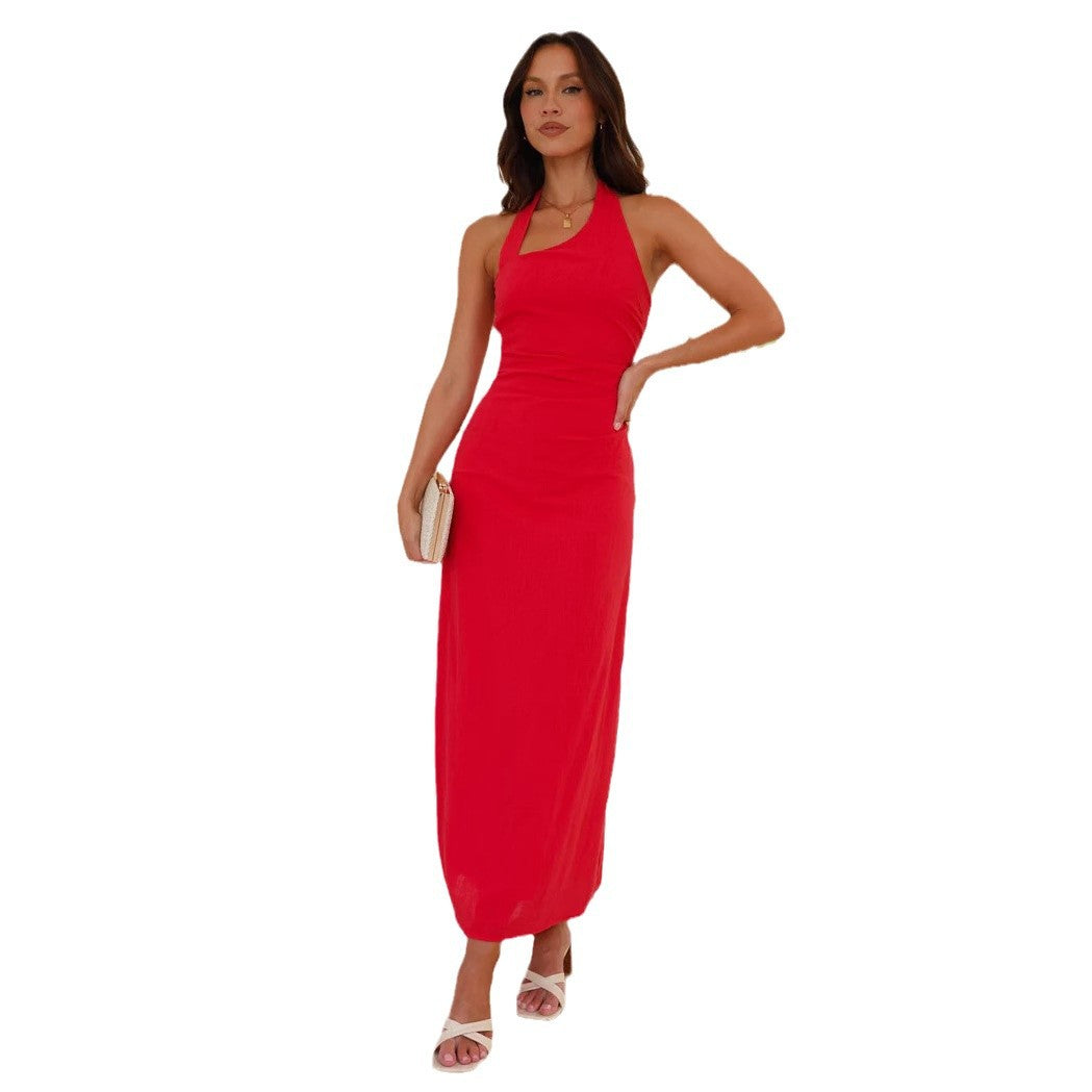 Kvinnenes elegante maxi kjole med halterneck og figursyet snitt Skjora