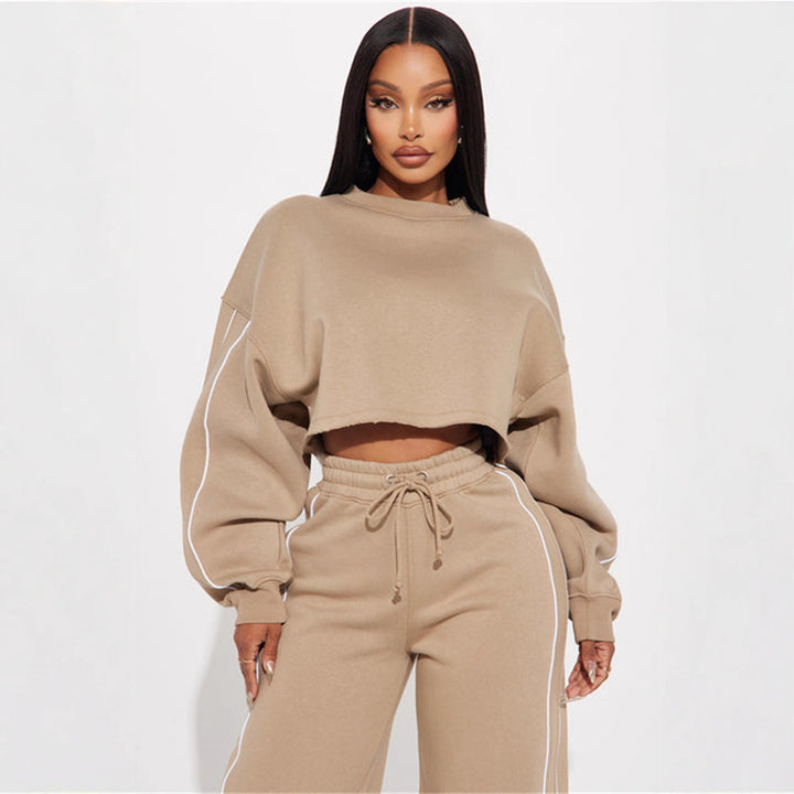 Kvinnesporty cropped sweatshirt og joggedress-sett med praktiske lommer og løs passform Skjora