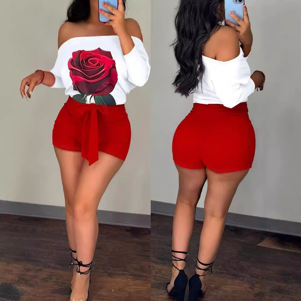 Dame Off-Shoulder Topp med blomster grafikk og stripete shorts Skjora