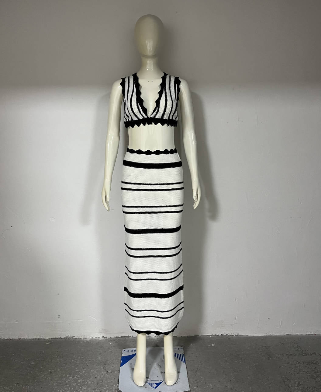 Dame strikket Crop-Top og Maxi-nederdel Sett Skjora