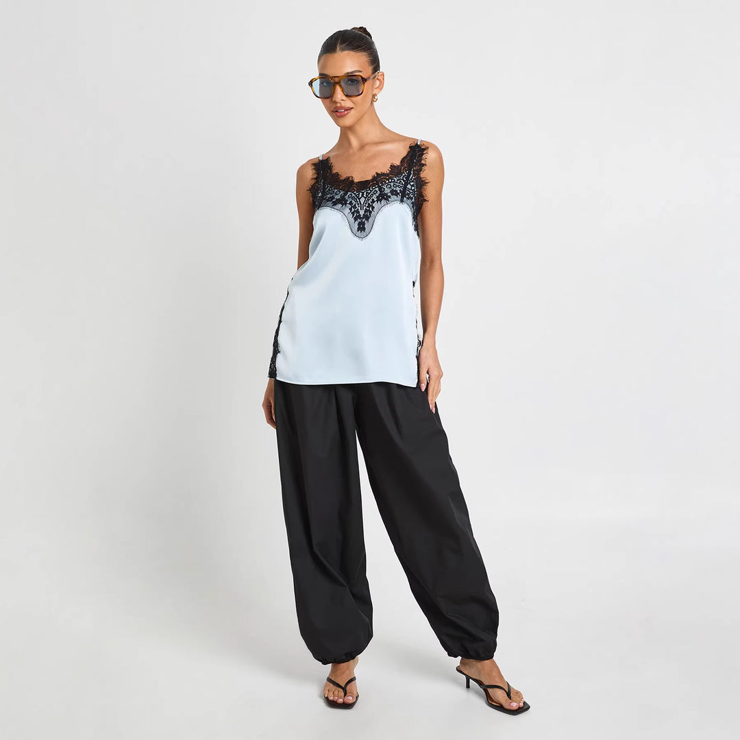 Dame Satin Cami med spissen accenter Skjora
