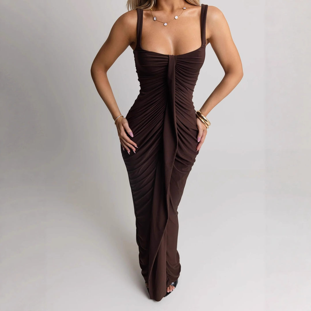 Damen Elegantes, figurbetontes Abendkleid mit gerafftem Detail Skjora