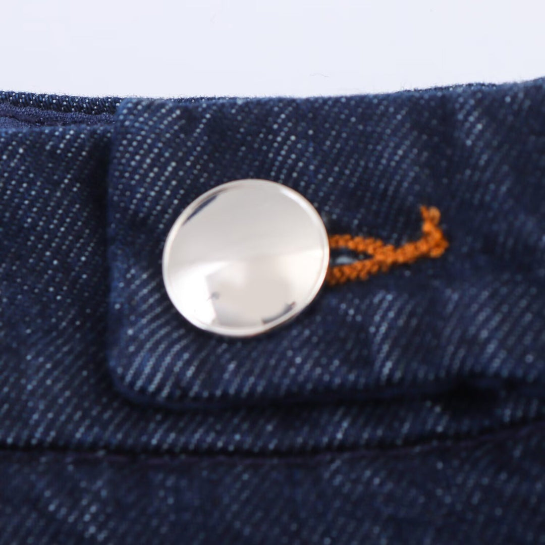 Dame vide jeansbukser med elegant midjeform og sidelommer Skjora