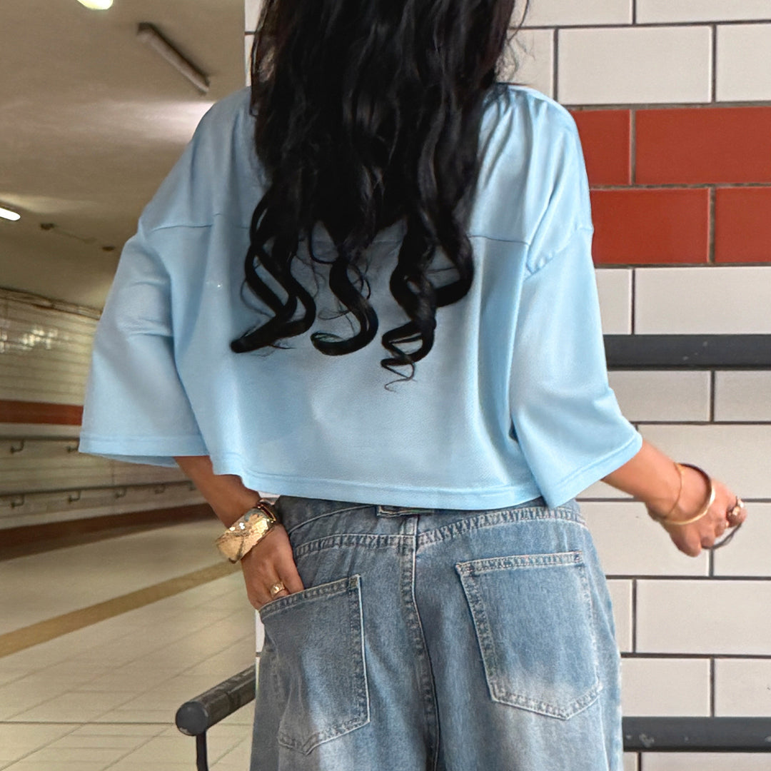 Damer Sporty Crop-Topp med nettedesign og allsidige bruksområder Skjora