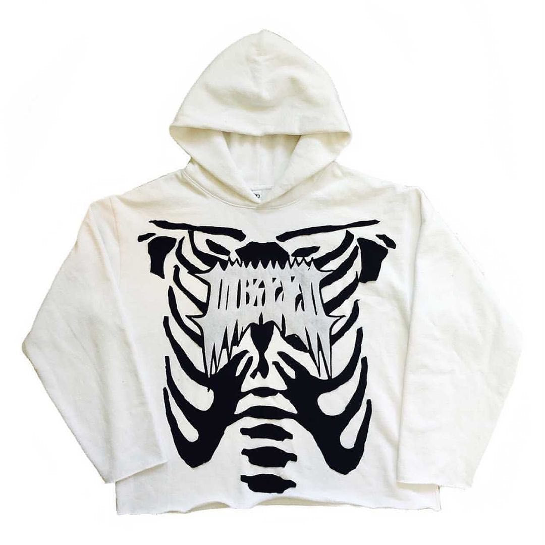 Damegenser med trendy grafisk design Skjora